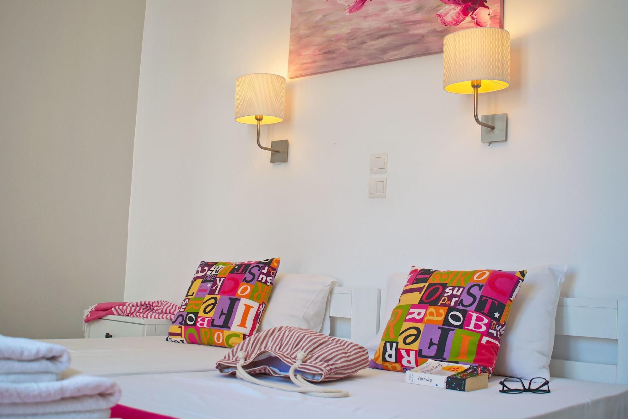 Camara Hotel Agios Prokopios  Buitenkant foto